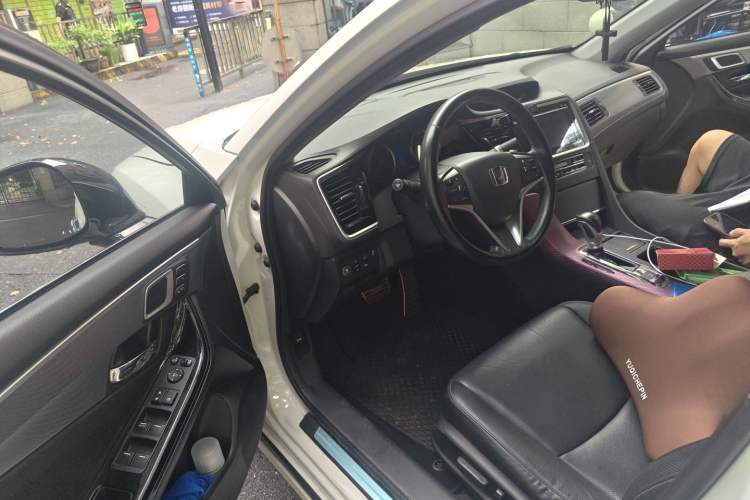 Used Honda Spirior 2015 2.4L Prestige Edition Driver Seat
