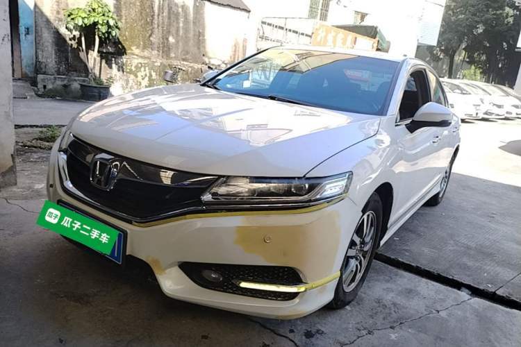 Used Honda Spirior 2015 2.0L Collector's Edition Guazi used car, China used car export, Used car for sale, Used Honda cars, Cheapest cars for sale
