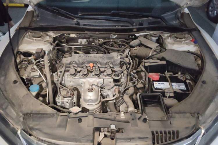Used Honda Spirior 2015 2.0L Collector's Edition Engine Bay