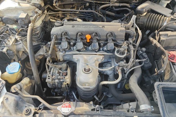 Used Honda Spirior 2015 2.0L Luxury Edition Engine Bay