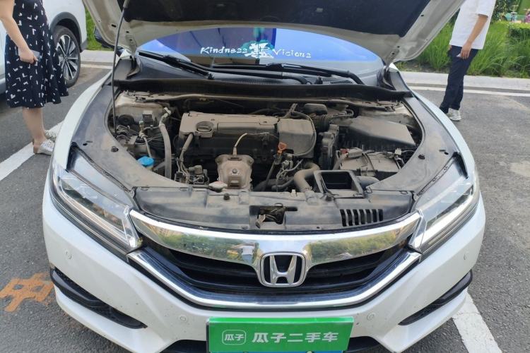 Used Honda Spirior 2015 2.4L Prestige Edition Engine Bay