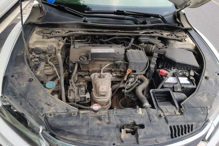 Used Honda Spirior 2015 2.4L Prestige Edition Engine Bay