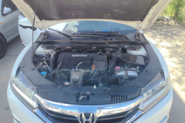 Used Honda Spirior 2015 2.4L Prestige Edition Engine Bay