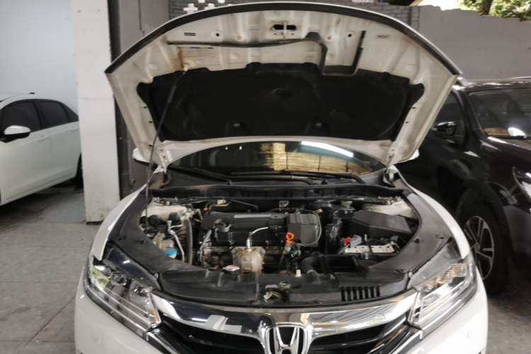 Used Honda Spirior 2015 2.4L Prestige Edition Engine Bay