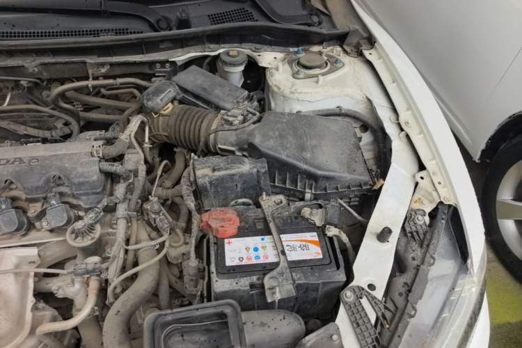 Used Honda Spirior 2015 2.0L Luxury Edition Engine Bay Left