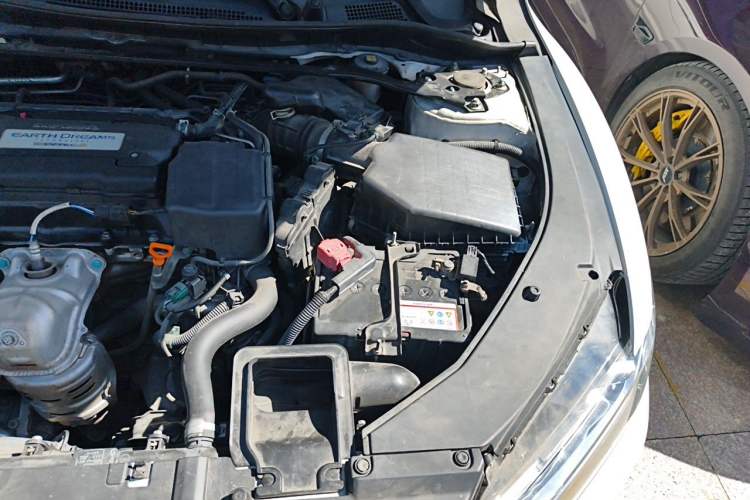 Used Honda Spirior 2015 2.4L Prestige Edition Engine Bay Left