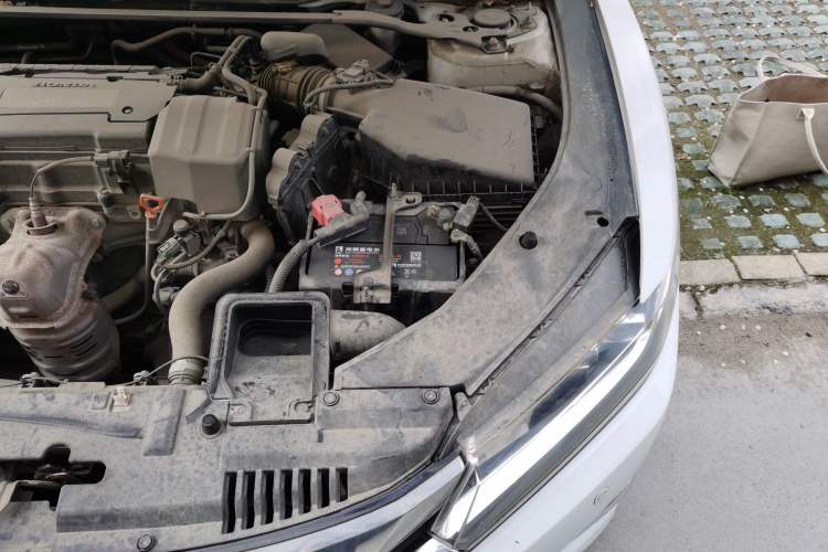 Used Honda Spirior 2015 2.4L Prestige Edition Engine Bay Left