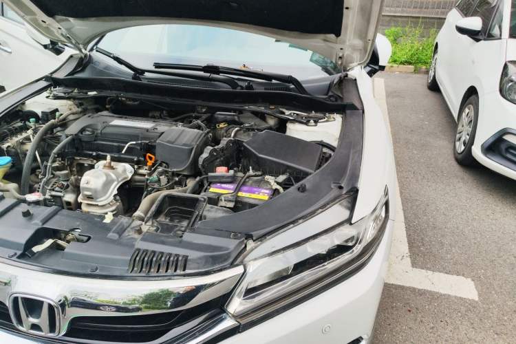 Used Honda Spirior 2015 2.4L Prestige Edition Engine Bay Left