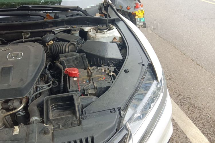 Used Honda Spirior 2015 2.0L Collector's Edition Engine Bay Left