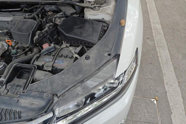 Used Honda Spirior 2015 2.4L Prestige Edition Engine Bay Left