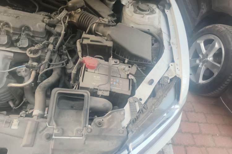Used Honda Spirior 2015 2.0L Luxury Edition Engine Bay Left