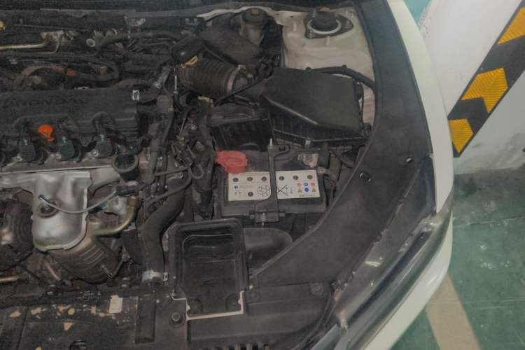 Used Honda Spirior 2015 2.0L Prestige Edition Engine Bay Left