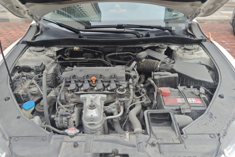 Used Honda Spirior 2015 2.0L Prestige Edition Engine Bay