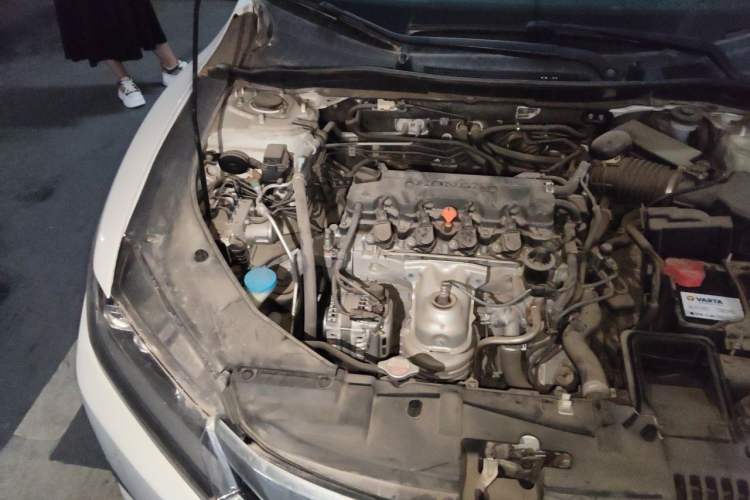 Used Honda Spirior 2015 2.0L Collector's Edition Engine Bay Right