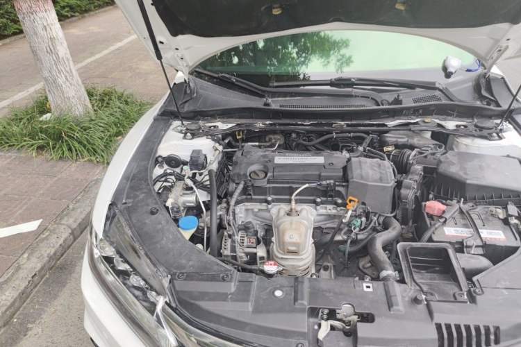 Used Honda Spirior 2015 2.4L Si Engine Bay Right