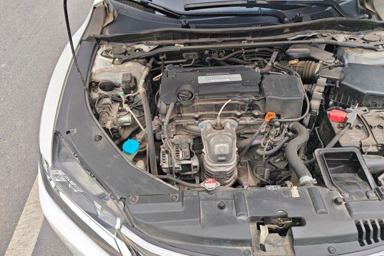 Used Honda Spirior 2015 2.4L Prestige Edition Engine Bay Right