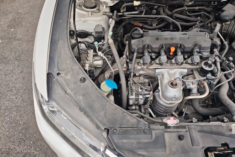 Used Honda Spirior 2015 2.0L Prestige Edition Engine Bay Right