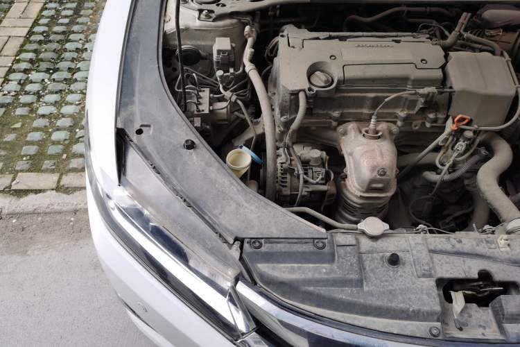 Used Honda Spirior 2015 2.4L Prestige Edition Engine Bay Right
