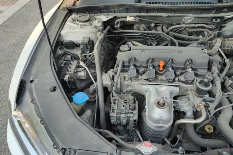 Used Honda Spirior 2015 2.0L Collector's Edition Engine Bay Right