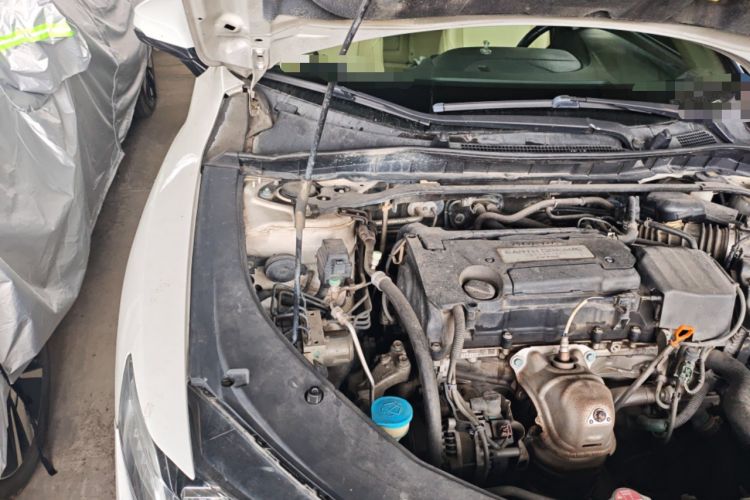 Used Honda Spirior 2015 2.4L Prestige Edition Engine Bay Right