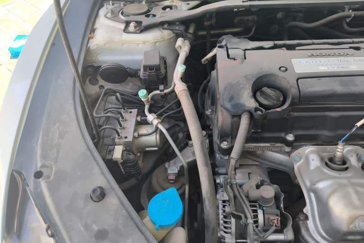 Used Honda Spirior 2015 2.4L Prestige Edition Engine Bay Right