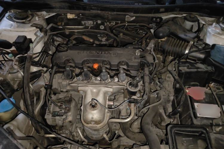 Used Honda Spirior 2015 2.0L Prestige Edition Engine Bay