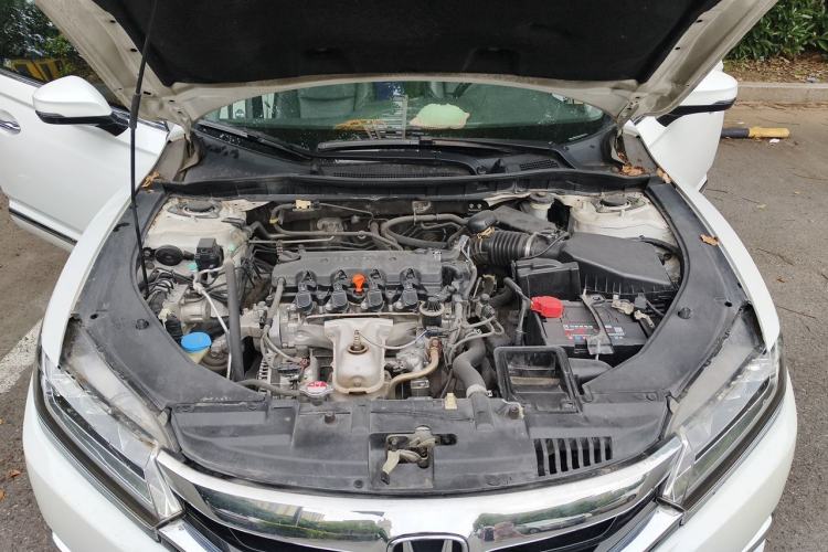 Used Honda Spirior 2015 2.0L Collector's Edition Engine Bay