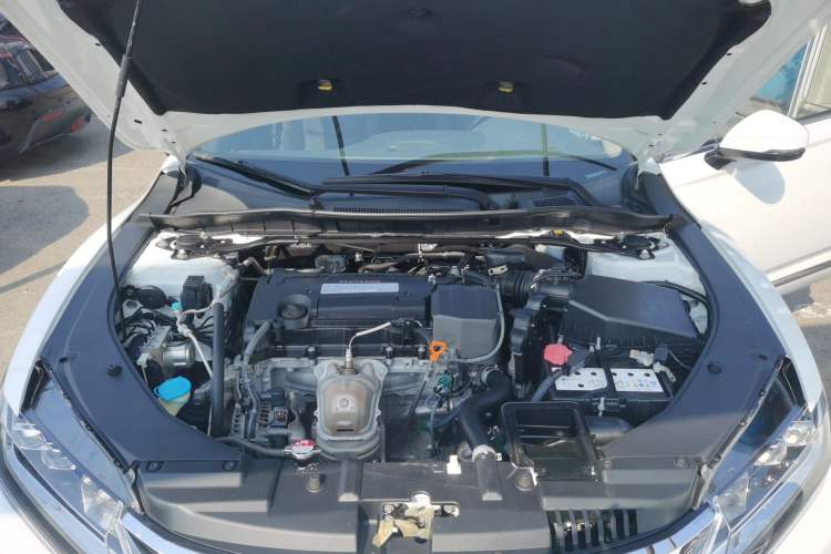 Used Honda Spirior 2015 2.4L Prestige Edition Engine Bay