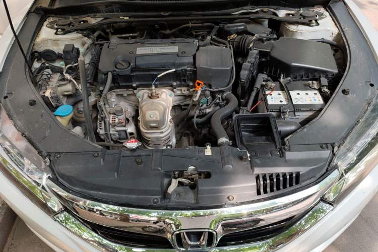Used Honda Spirior 2015 2.4L Prestige Edition Engine Bay