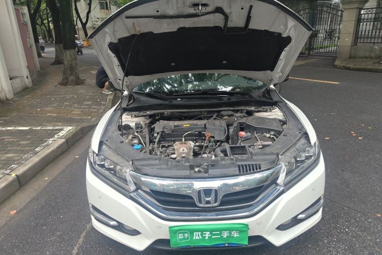 Used Honda Spirior 2015 2.4L Prestige Edition Engine Bay