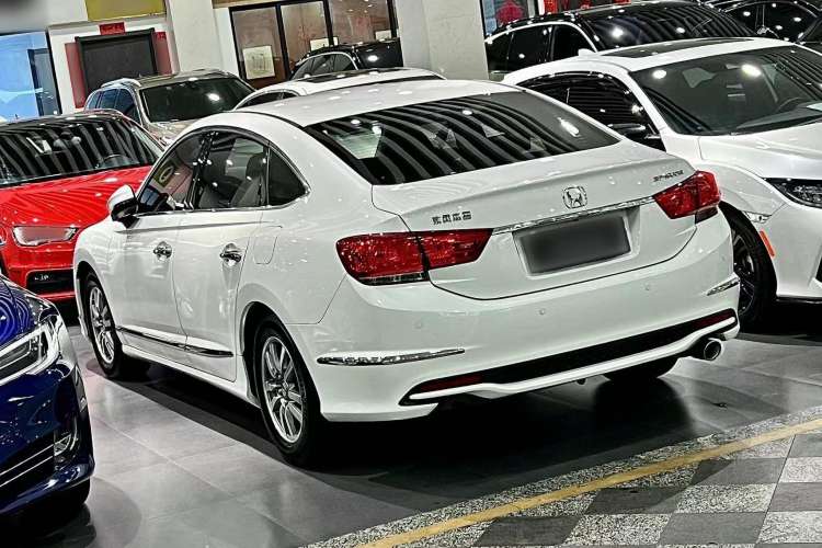 Used Honda Spirior 2015 2.0L Prestige Edition Exterior 3