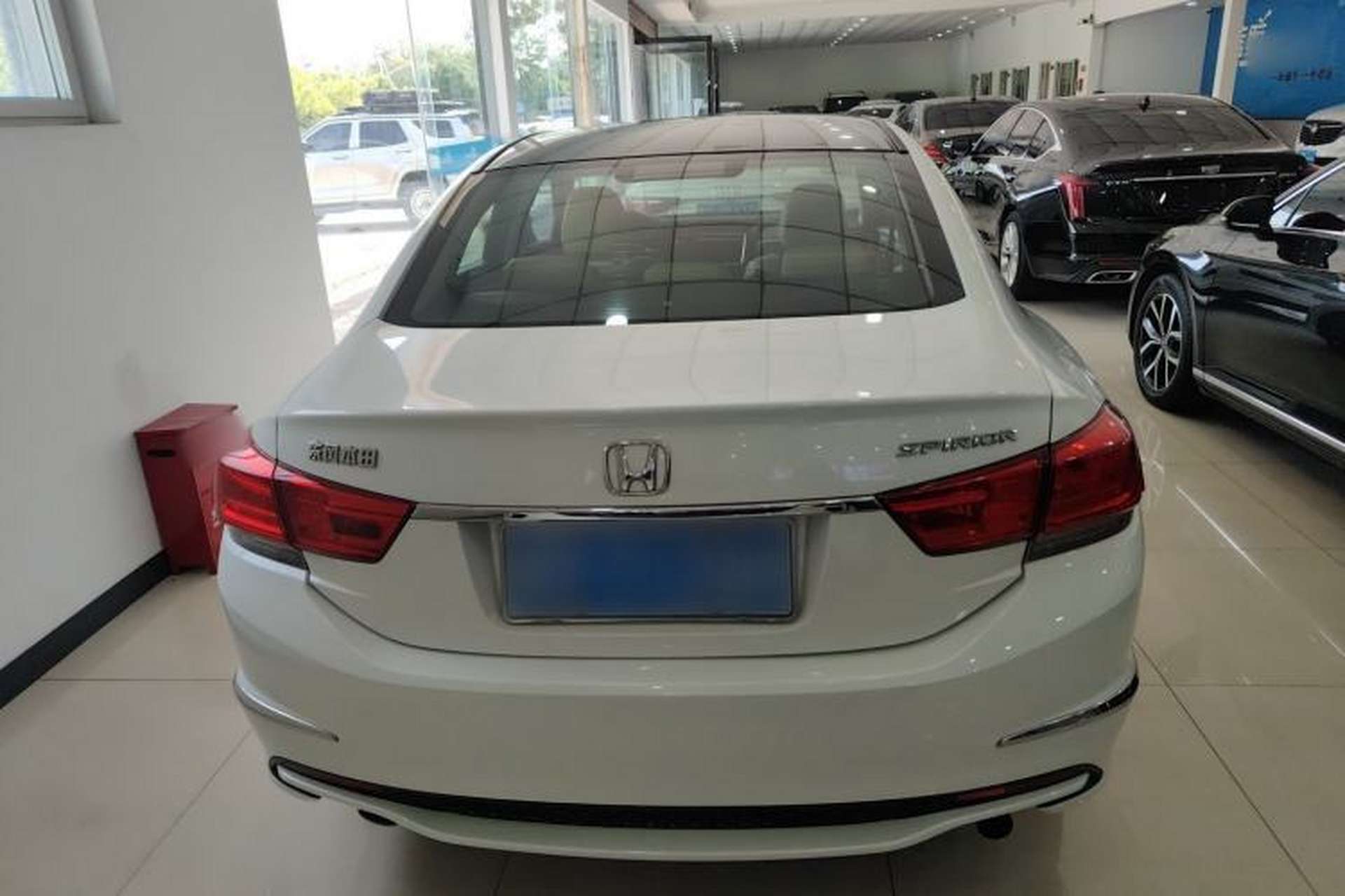 Used Honda Spirior 2015 2.0L Luxury Edition Exterior 3