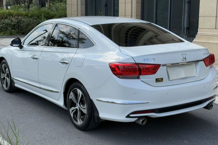 Used Honda Spirior 2015 2.4L Prestige Edition Exterior 3