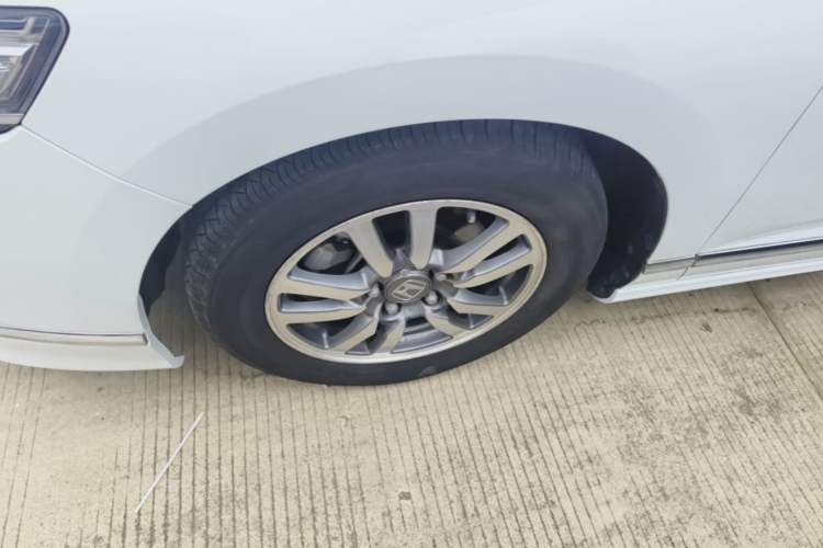Used Honda Spirior 2015 2.0L Prestige Edition Exterior 4