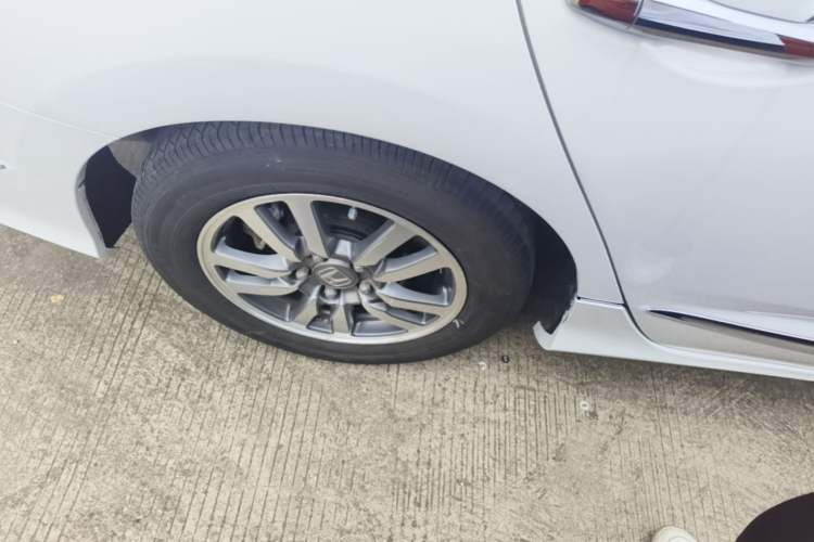 Used Honda Spirior 2015 2.0L Prestige Edition Exterior 5