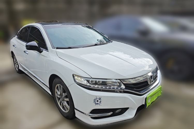 Used Honda Spirior 2015 2.0L Prestige Edition Front Right 45 Deg