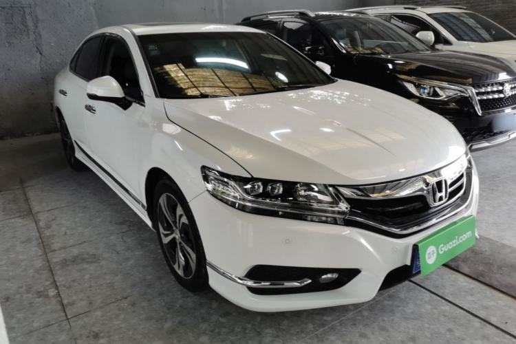 Used Honda Spirior 2015 2.4L Prestige Edition Front Right 45 Deg