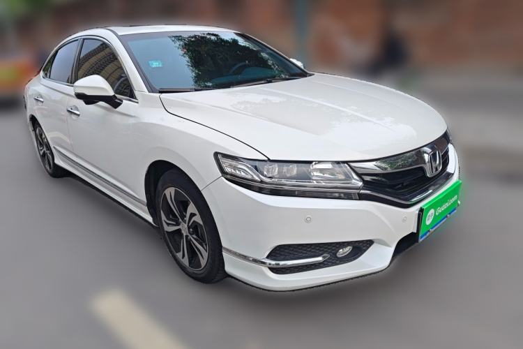 Used Honda Spirior 2015 2.4L Prestige Edition Front Right 45 Deg