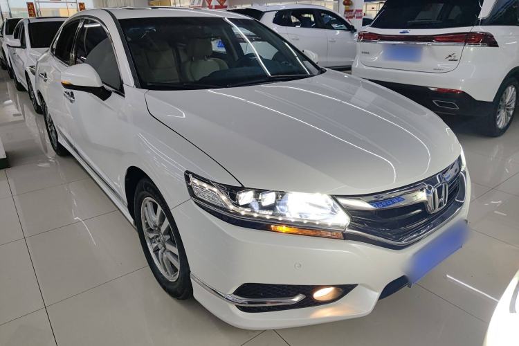 Used Honda Spirior 2015 2.0L Collector's Edition Front Right 45 Deg