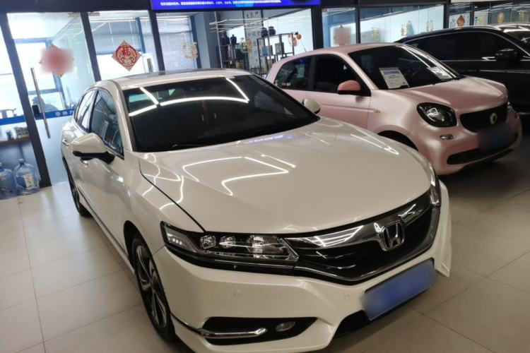 Used Honda Spirior 2015 2.4L Prestige Edition Front Right 45 Deg