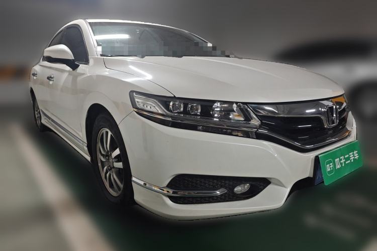 Used Honda Spirior 2015 2.0L Prestige Edition Front Right 45 Deg