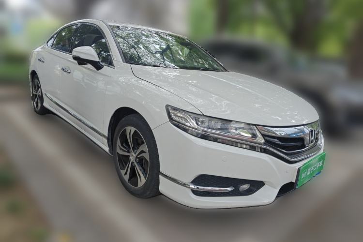 Used Honda Spirior 2015 2.4L Prestige Edition Front Right 45 Deg