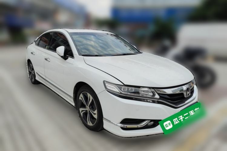 Used Honda Spirior 2015 2.4L Prestige Edition Front Right 45 Deg