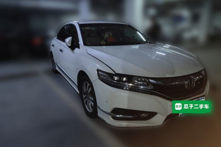 Used Honda Spirior 2015 2.0L Prestige Edition Front Right 45 Deg
