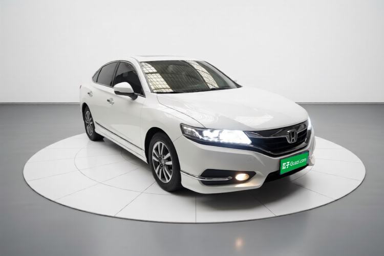 Used Honda Spirior 2015 2.0L Prestige Edition Front Right 45 Deg