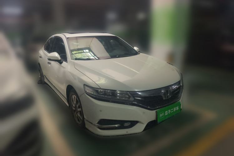 Used Honda Spirior 2015 2.0L Prestige Edition Front Right 45 Deg