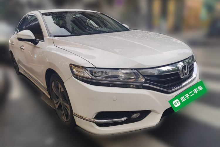 Used Honda Spirior 2015 2.4L Prestige Edition Front Right 45 Deg