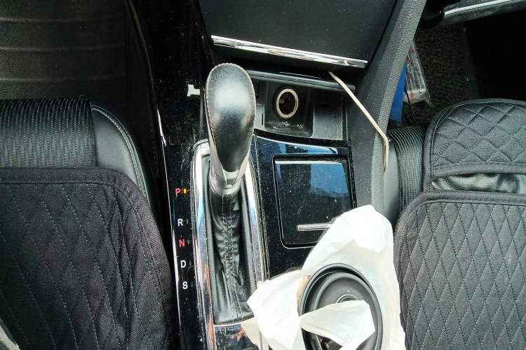 Used Honda Spirior 2015 2.0L Prestige Edition Gear Lever