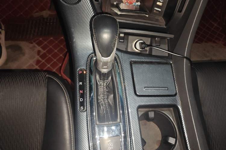 Used Honda Spirior 2015 2.0L Prestige Edition Gear Lever