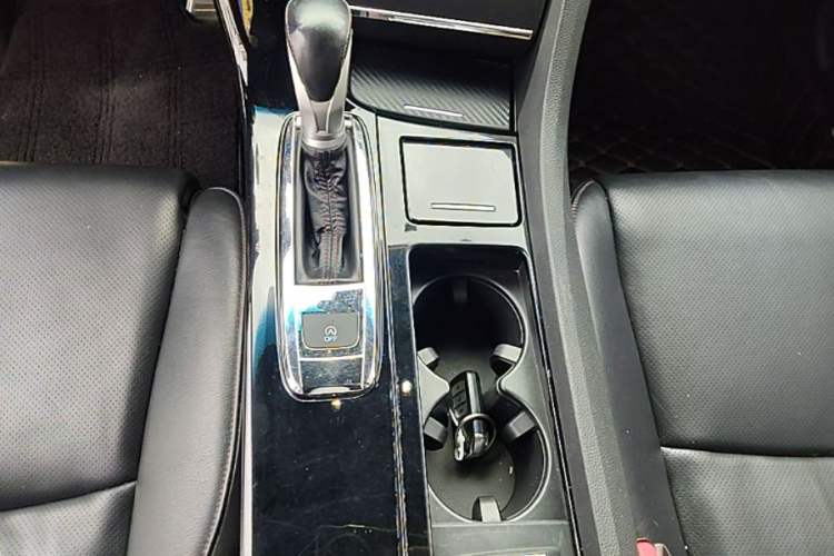 Used Honda Spirior 2015 2.4L Si Gear Lever